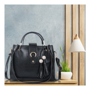 Dressberry Women Black Handbag