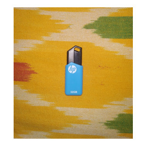 HP V150W 32 GB Pen Drive USB 2.0