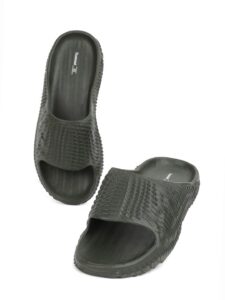 Hummel Men’s Soft Sliders Rs 263