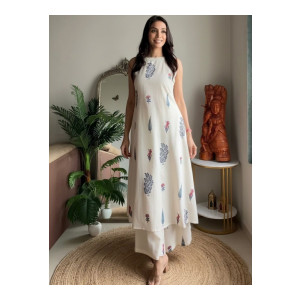 Keitra Women Floral Printed Pure Cotton Kurta with Palazzos