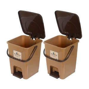 Kuber Industries Step-On Pedal Dustbin With Lid, Plastic Heavy Duty Waste Bin