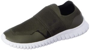 Lee Cooper Men’s Sneakers Deal Rs. 758 on Amazon