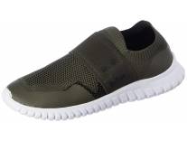 Lee Cooper Men’s Sneakers Deal Rs. 758 on Amazon