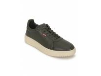 Levi’s Men Sneaker Shoes Rs 668
