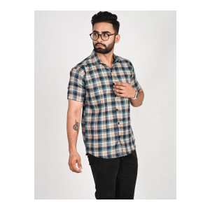 Metronaut Men Checked Casual Shirt