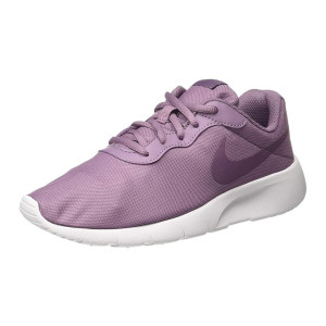 Nike Shoes: Minimum 70% Off Deals