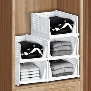Planet Plastic Clothes Organizer