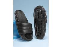 Red Tape Men Sliders Deal Rs. 377