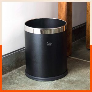 Deal Stainless Steel Waste Bin 8L Black Rs. 783