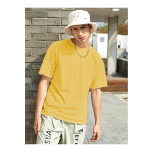 Stylecast X Kotty Men Solid Casual T-shirt