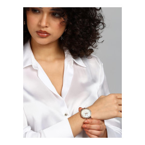 Van Heusen Women Analog Watch at Rs1299 | Flipkart Deal