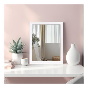 Amazon Basics Rectangular Wall Mirror at Rs836 | Amazon Deal