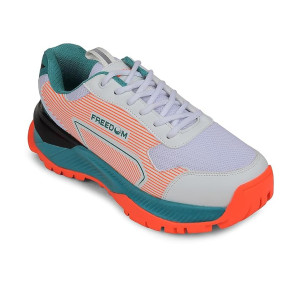 Liberty Freedom Cricket Shoes at Rs525 | Amazon Deal